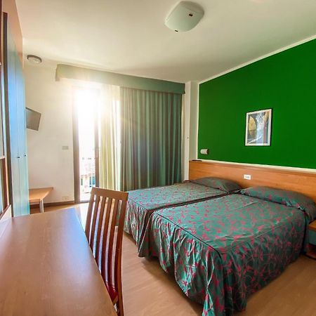 Hotel Fenix كافالّينو المظهر الخارجي الصورة