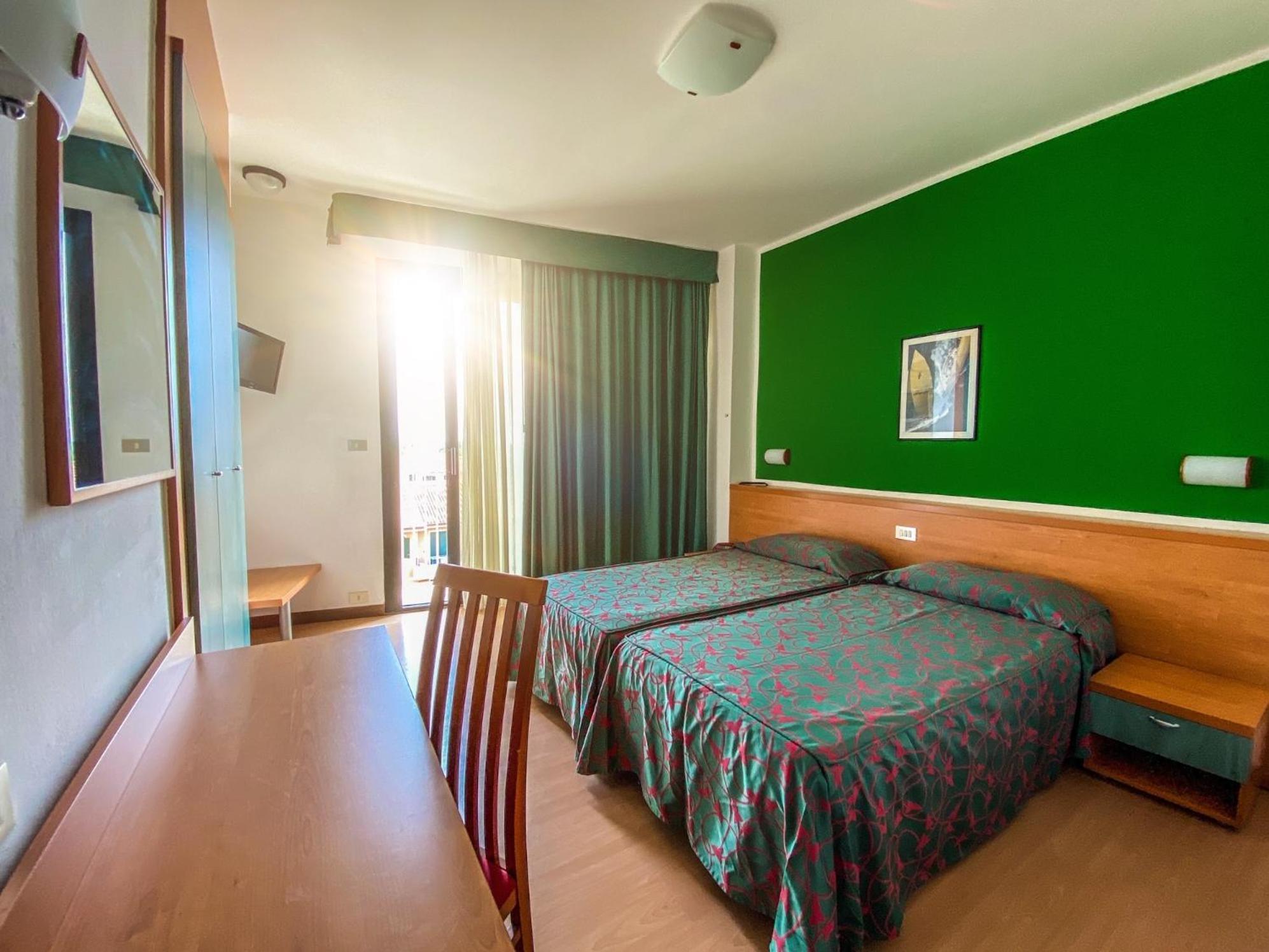 Hotel Fenix كافالّينو المظهر الخارجي الصورة